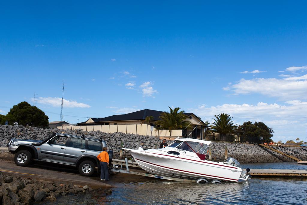 Modra'S Apartments Tumby Bay Екстериор снимка